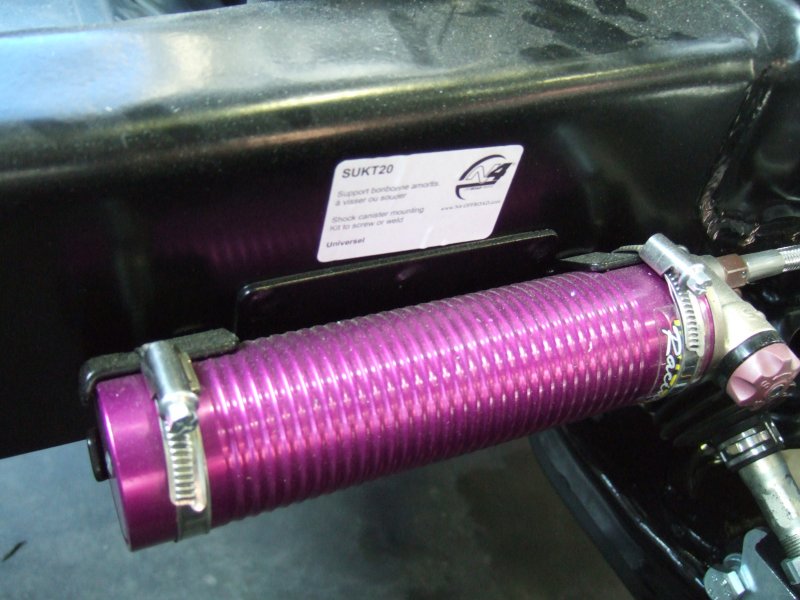 Supports universels für bonbonnes d'Stoßdämpfer — N4-Offroad