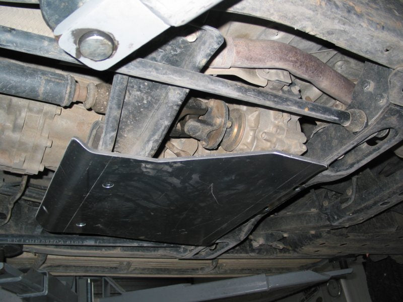 Verteilergetriebe-Schutz aus Aluminium 8mm für Nissan Navara D22 und Terrano II — N4-Offroad