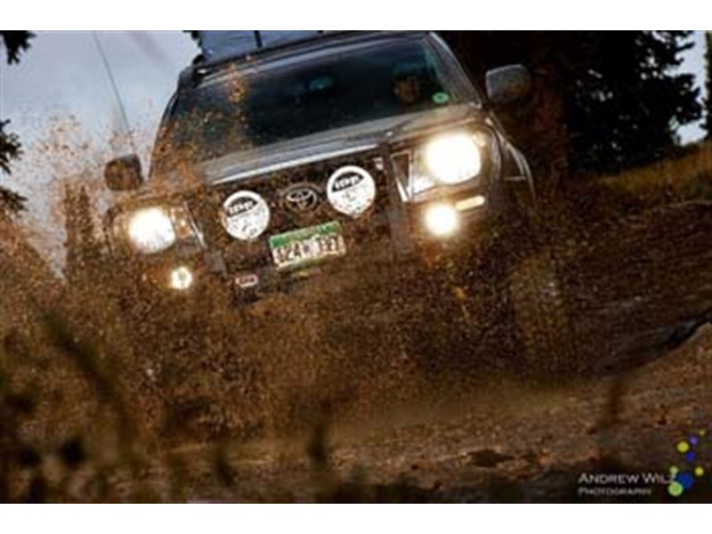 ARB Deluxe Winden-nárazník ocel černá – Toyota Tacoma 2. gen (2005–2011), kompatibilní s navijákem