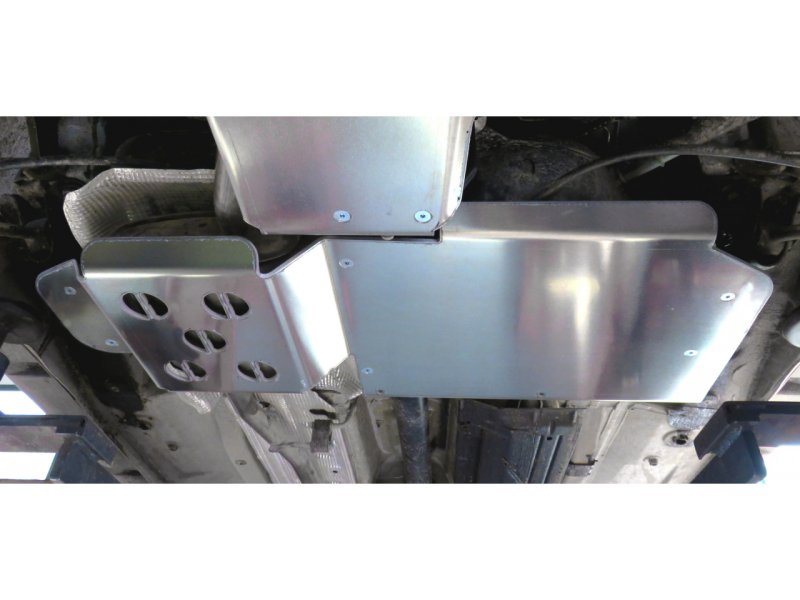 Unterfahrschutz Tank und Schalldämpfer hinten Aluminium 6mm Dacia Duster 4x4 2009-2023 — N4-Offroad