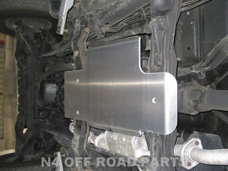 Unterfahrschutz Verteilergetriebe aus Aluminium 8mm für Mitsubishi Pajero I und II — N4-Offroad