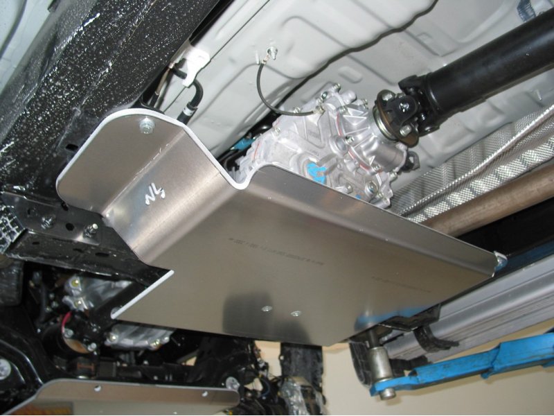 Verteilergetriebe-Schutz aus Aluminium 8mm für Toyota Hilux Vigo 2005-2016 — N4-Offroad