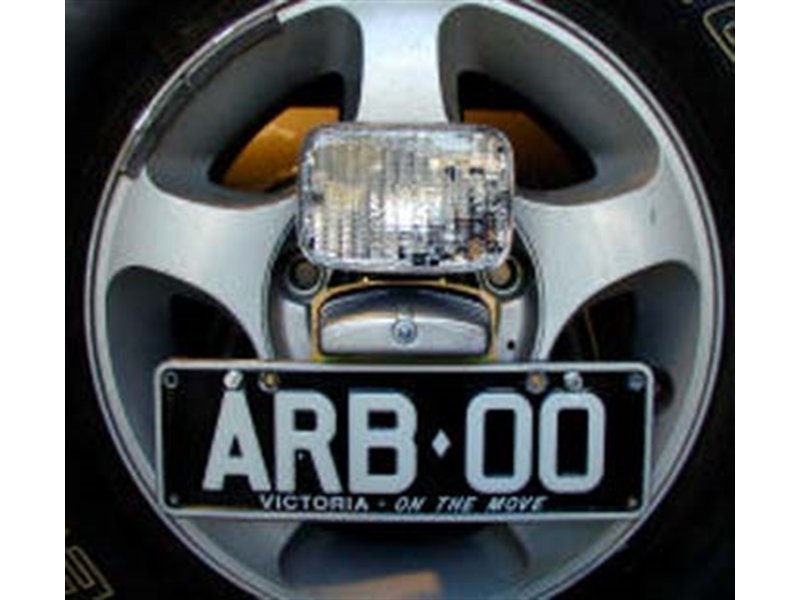 Kit lumière recul ARB (obligatoire si deux portes-roues) — ARB