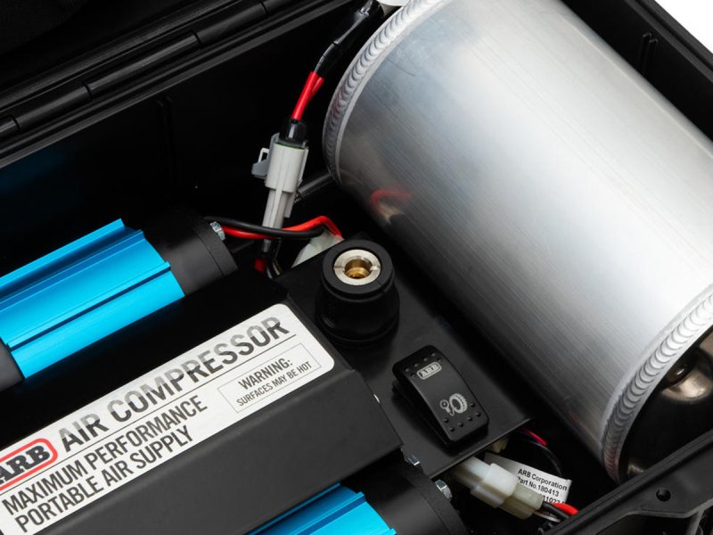 ARB Dual Portable Compressor s 4l hliníkovou vzdušníkem — ARB