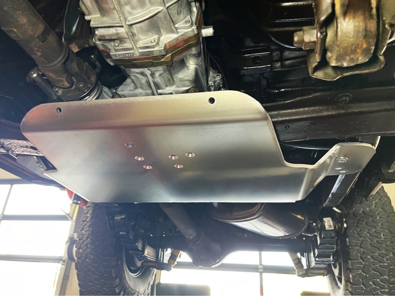 Verteilergetriebe-Schutz aus Aluminium 8mm für Toyota GRJ71 HZJ71 HZJ74 — N4-Offroad
