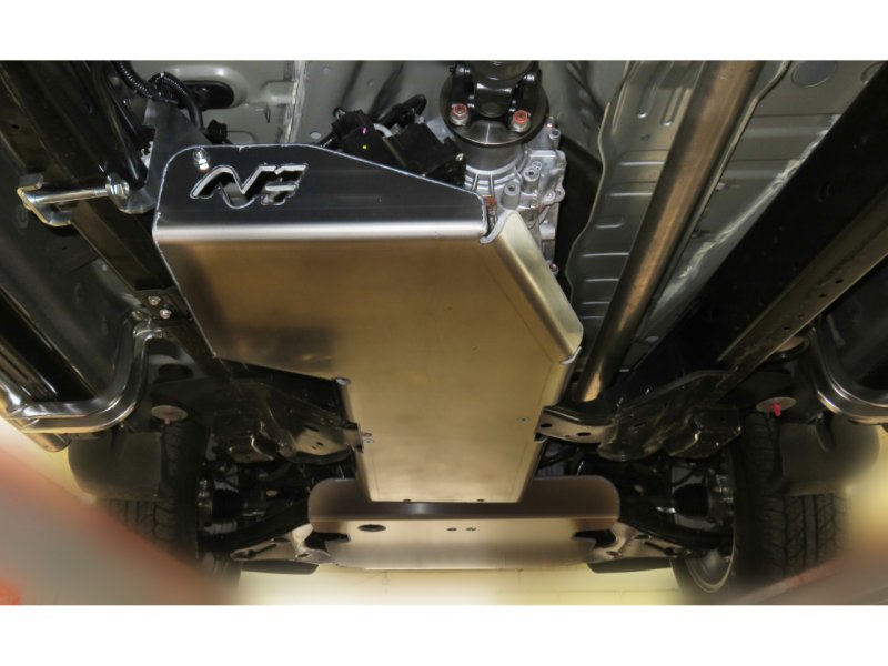 Unterfahrschutz Getriebe und Verteilergetriebe aus Aluminium 8mm für Mitsubishi L200 ab 2015 und Fiat Fullback — N4-Offroad