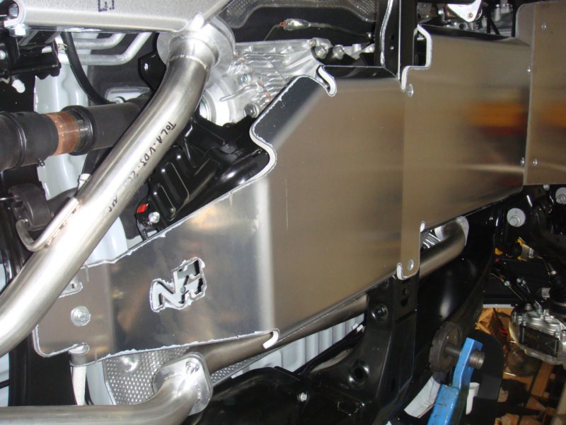 Unterfahrschutz Getriebe und Verteilergetriebe aus Aluminium 8mm für Toyota VDJ200 — N4-Offroad