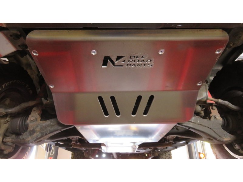 Unterfahrschutz vorn aus Aluminium 8mm für Toyota HDJ100 — N4-Offroad