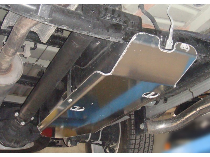 Tank-Unterfahrschutz aus Aluminium 6mm für Volkswagen Amarok — N4-Offroad