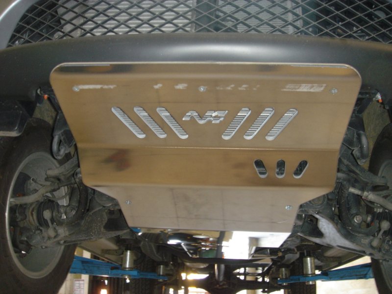 Unterfahrschutz vorn aus Aluminium 8mm für Mitsubishi L200 2005-2015 — N4-Offroad