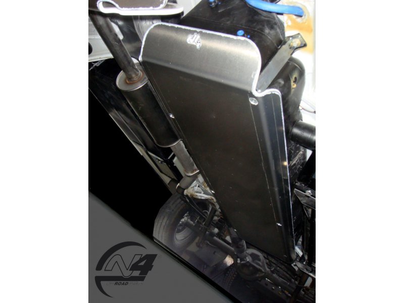 Unterfahrschutz Tank Aluminium 6mm Mercedes Sprinter W906 W907 — N4-Offroad
