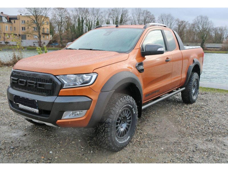 N4-Offroad Rohr-Schwellerschutz (Rock Slider) Stahl Ø60 mm für Ford Ranger T6/T7/T8 (Paar)