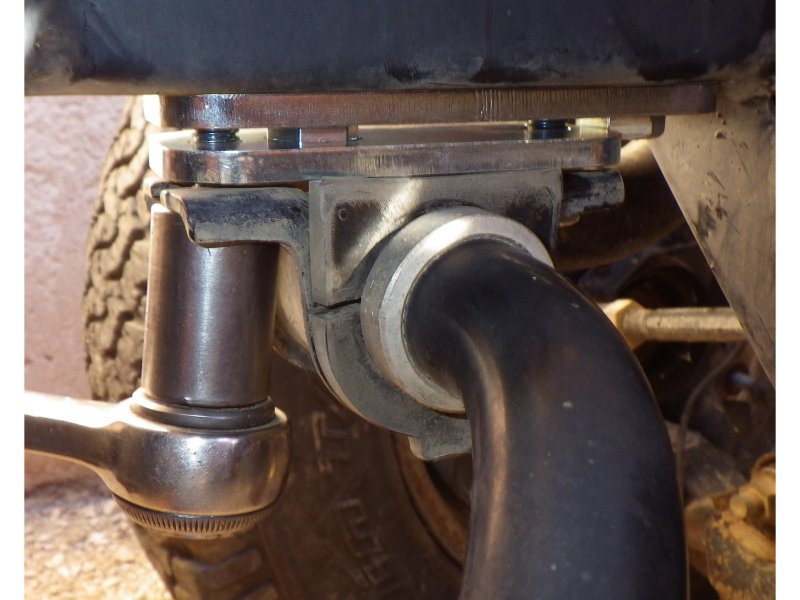 Sada pro úpravu ukotvení tyče stabilizátoru přední Toyota KDJ120 a Hilux Vigo — N4-Offroad
