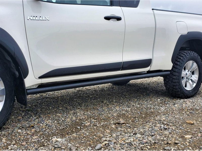 Protections tubulaires bas caisse Toyota Hilux Revo — N4-Offroad