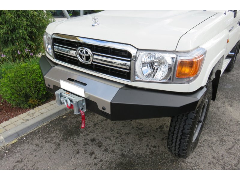 Frontstoßstange Toyota Serie 7 — N4-Offroad