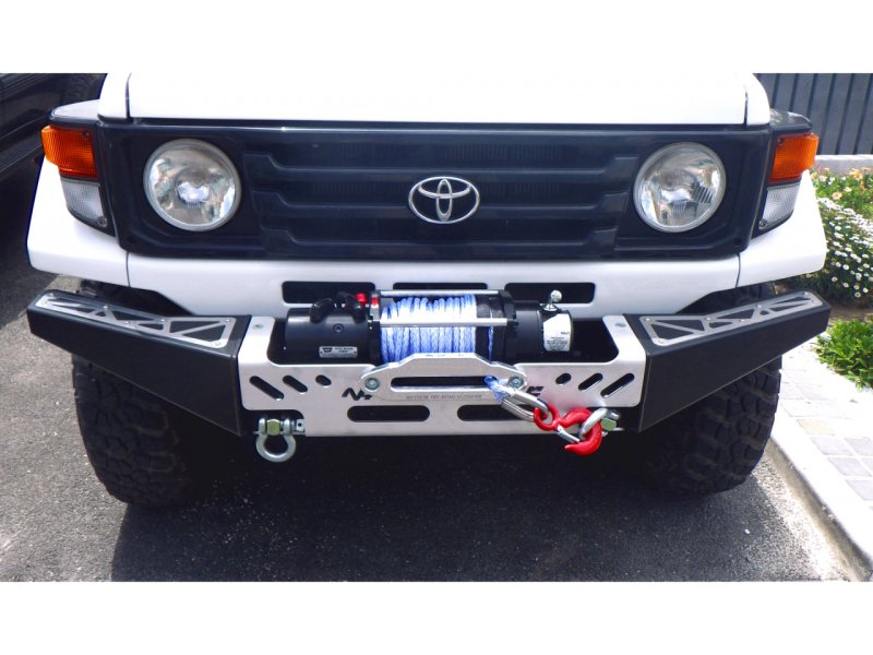 Stoßstange vorn Stahl Toyota Serie 7 Blattfedern vor 2007 — N4-Offroad