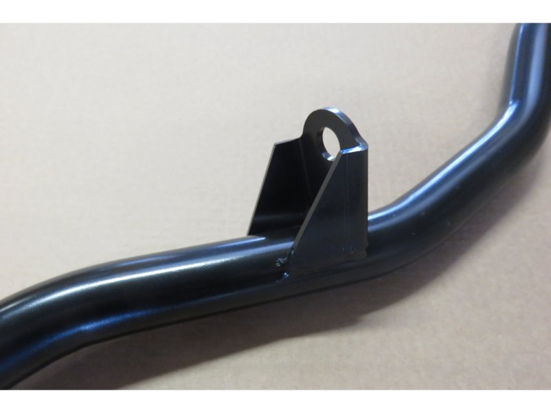 N4-Offroad Panhardstab vorn verstellbar für Nissan Patrol Y60 & Y61 2.8