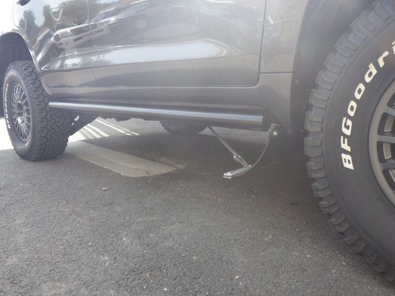 N4-Offroad Rohr-Schwellerschutz (Rock Slider) Stahl Ø60 mm für Toyota Land Cruiser VDJ200 (Paar)
