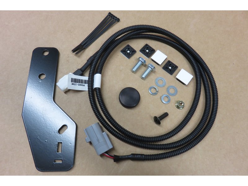 Relocalisation camera recul avec porte roue droit Kaymar Toyota KDJ150 — Kaymar
