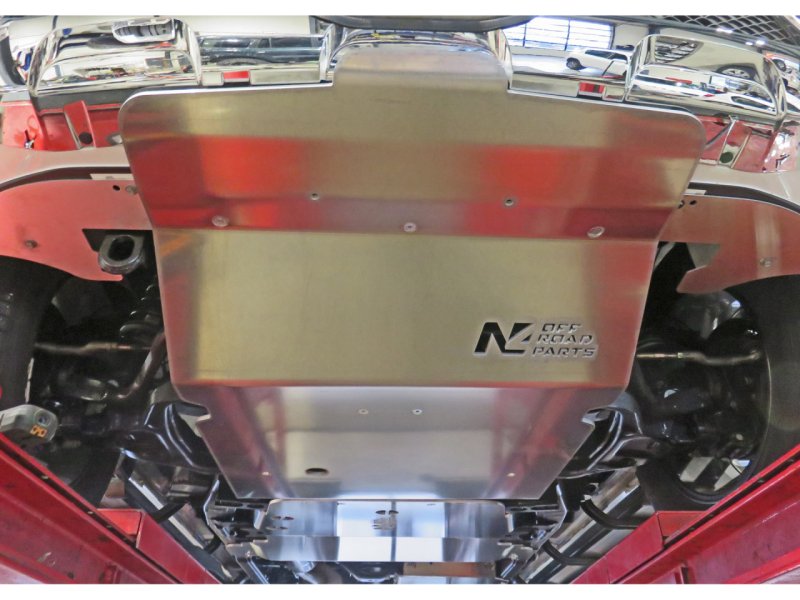 Unterfahrschutz vorn aus Aluminium 8mm für Nissan Navara D23 NP300. — N4-Offroad