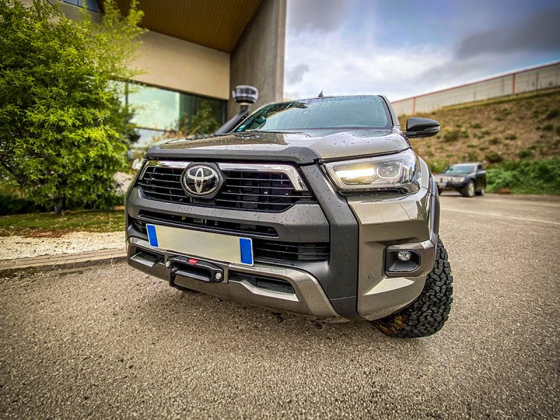 Seilwinden-Grundplatte für Original-Stoßstange für Toyota Hilux Revo nach 01/2021 — N4-Offroad