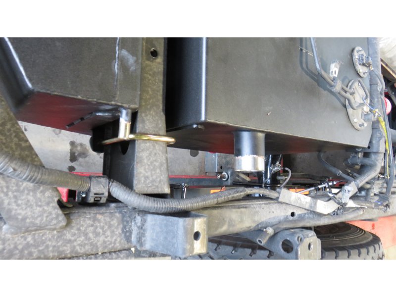 Zusatztank Edelstahl 160L Toyota HZJ78 und HZJ79 Einzelkabine — N4-Offroad