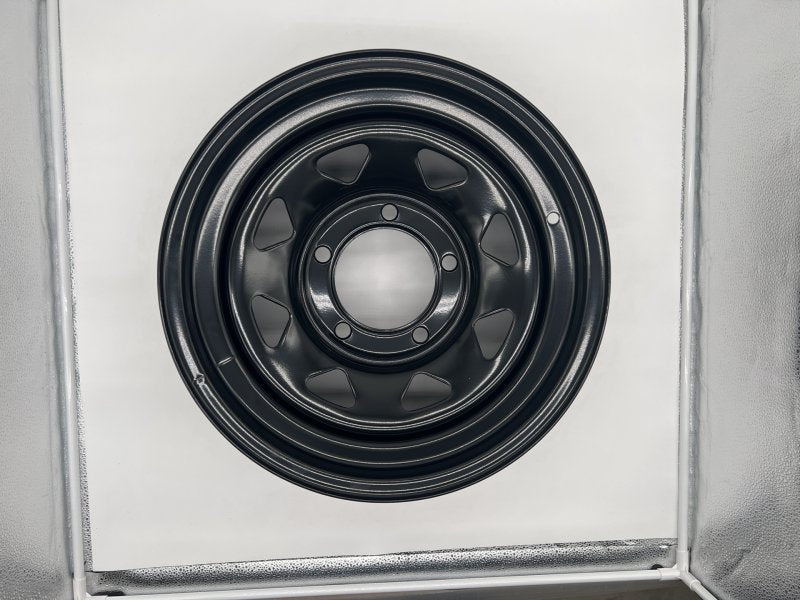 Felge Stahl Triangular schwarz 7X16 5x150 Toyota HZJ78 HZJ79 — N4-Offroad