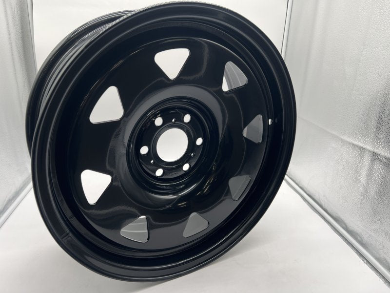 Jante Stahl Triangular noire 7x17 6x114.3 Nissan Navara D23 — N4-Offroad