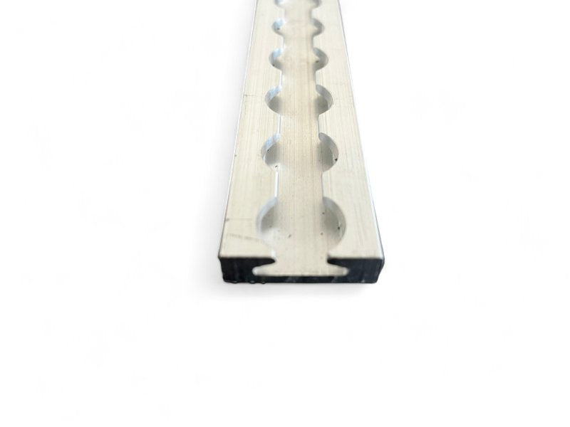 Zurrschiene Aero einlassbar Aluminium eloxiert 2000mm — DTC Parts