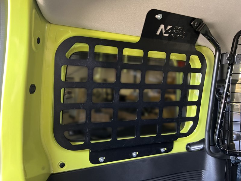 N4-Offroad MOLLE-Halterungssatz innen (hintere Seitenscheiben) für Suzuki Jimny (ab 2018)