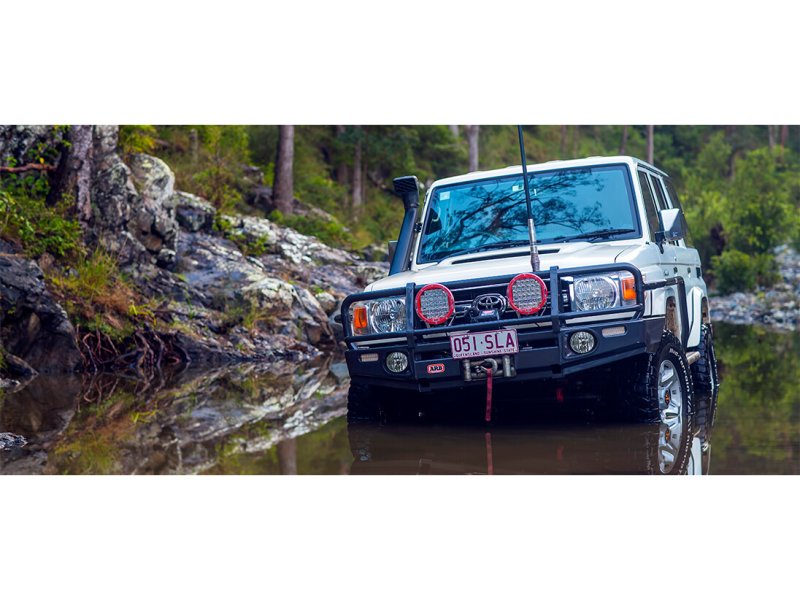 Stoßstange ARB Winch Bar Deluxe Toyota VDJ7 GRJ7 HZJ7 2007-2023 — ARB