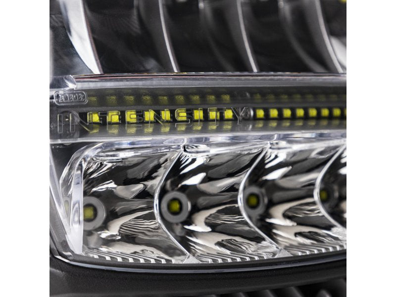 ARB Intensity IQ LED-Fernscheinwerfer Set (Paar) mit Kabelbaum – adaptive 4-Optik, App-Steuerung, E-Mark