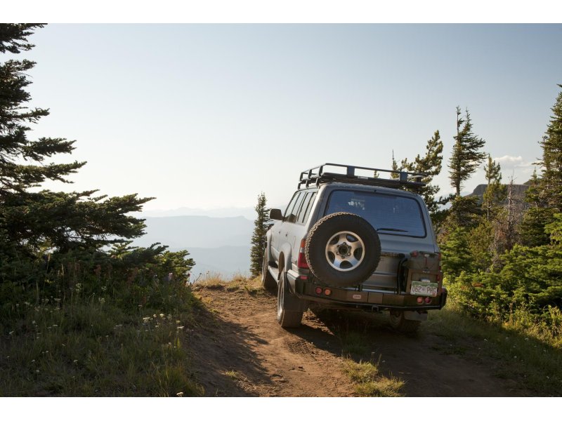 ARB Heckstoßstange Stahl mit Anhängerkupplung 3500 kg – Toyota Land Cruiser 80-Serie & Lexus LX450 (1990–1997)