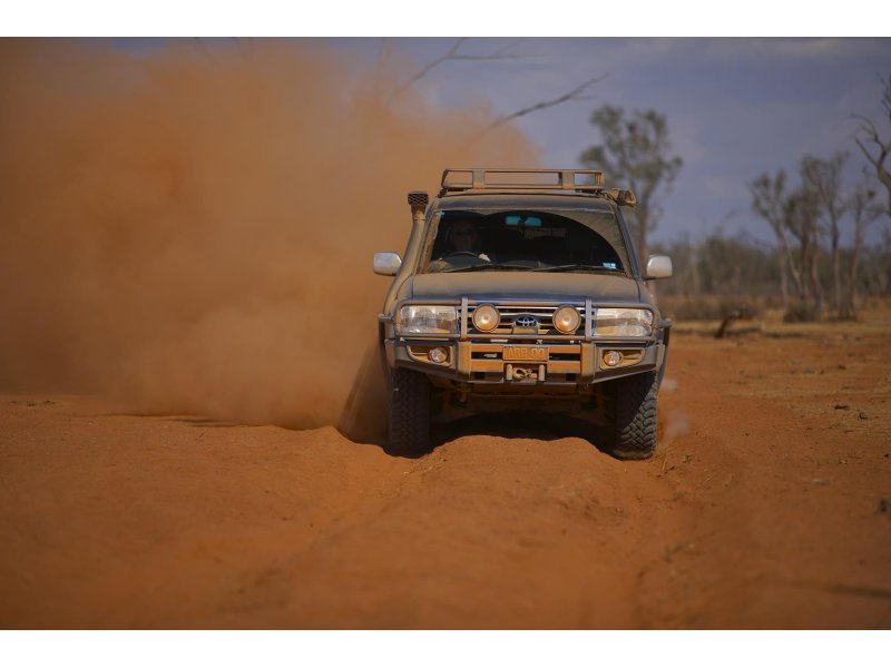 ARB Deluxe Winden-Frontstoßstange Stahl – Toyota Land Cruiser 100 IFS (HDJ100/UZJ100, 2000–09/2002)
