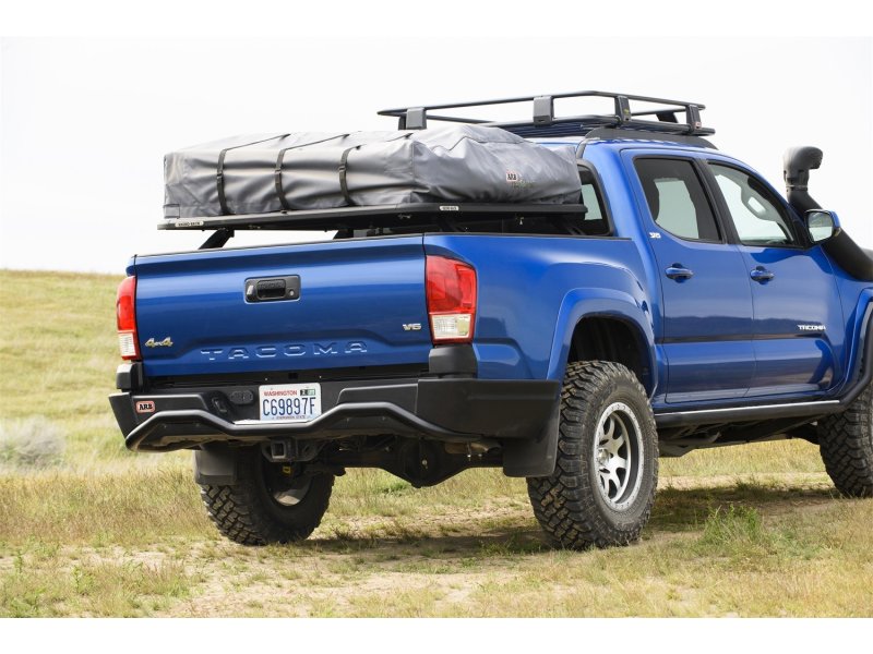 ARB Summit Heckstoßstange mit Trittstufe & Anhängerkupplung – Toyota Tacoma (ab 2016) | 3623040