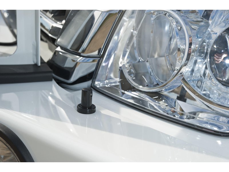 Přední ochranný rám ARB Deluxe Combar s otvorem pro naviják – Mitsubishi Pajero NX (od roku 2014)