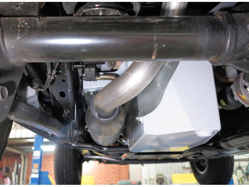 TANK WRANGLER JL 4DR PETROL V6 2019-ON 70 LITRES — Long Ranger