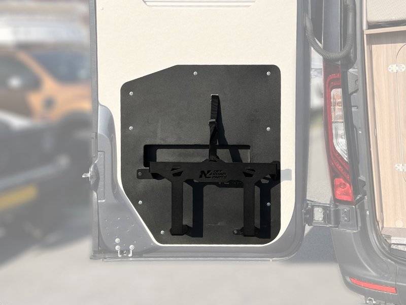 Panneau porte hinten gauche avec rangement Mercedes Sprinter W907 — N4-Offroad