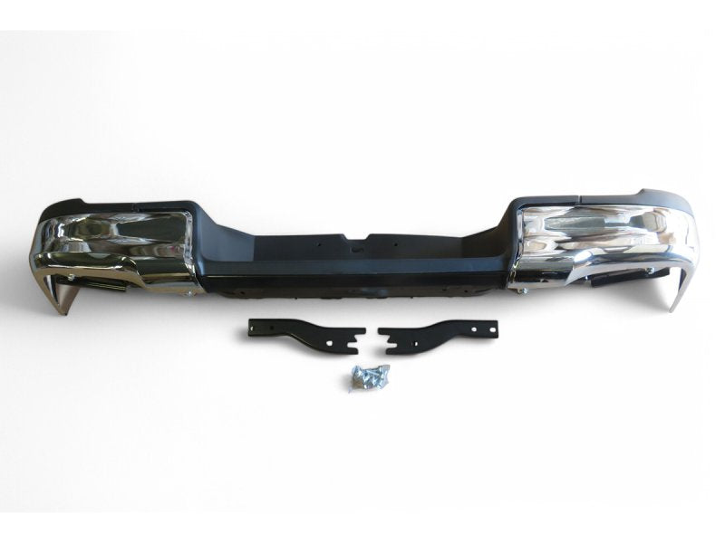 Heckstoßstange verchromt komplett passend für Hilux Revo — DTC Parts