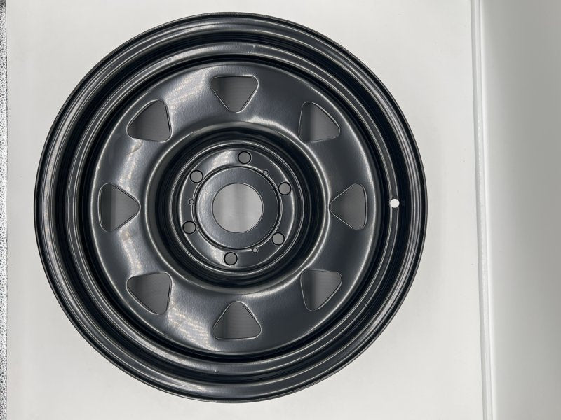 Felge Stahl Triangular schwarz 7X17 6x139.7 Mitsubishi L200 vor 2019 — N4-Offroad