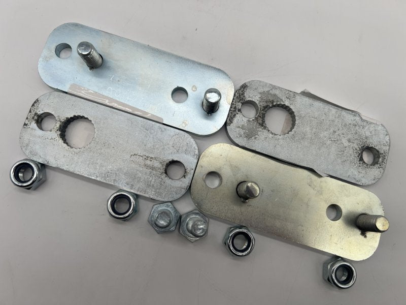 Kit modification ancrage barre stabilisatrice vorn Toyota KDJ120 & Hilux Vigo — N4-Offroad
