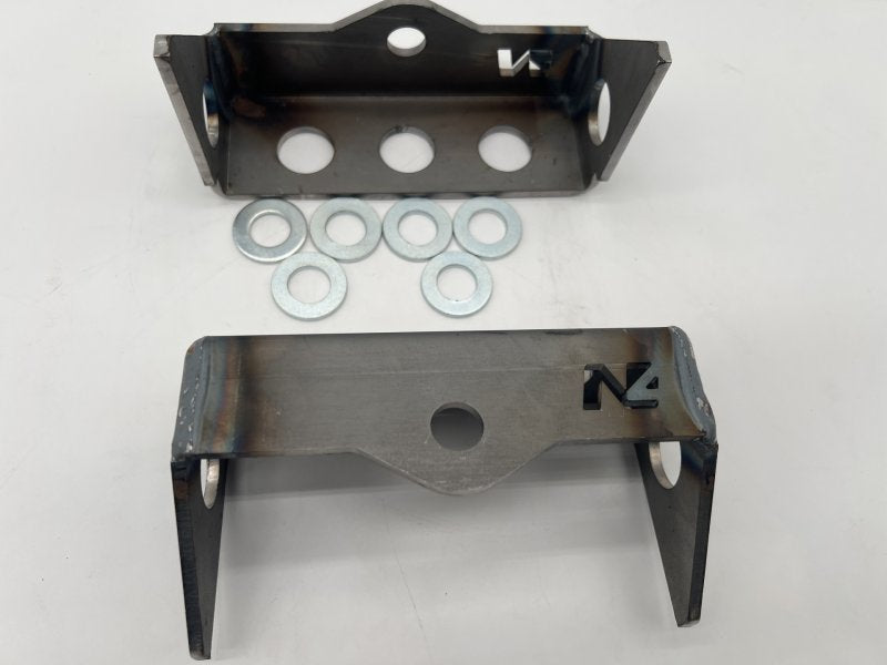 Kit renforts ancrages supérieur Stoßdämpfer hinten für Mercedes Sprinter 4x4 W906 W907 — N4-Offroad