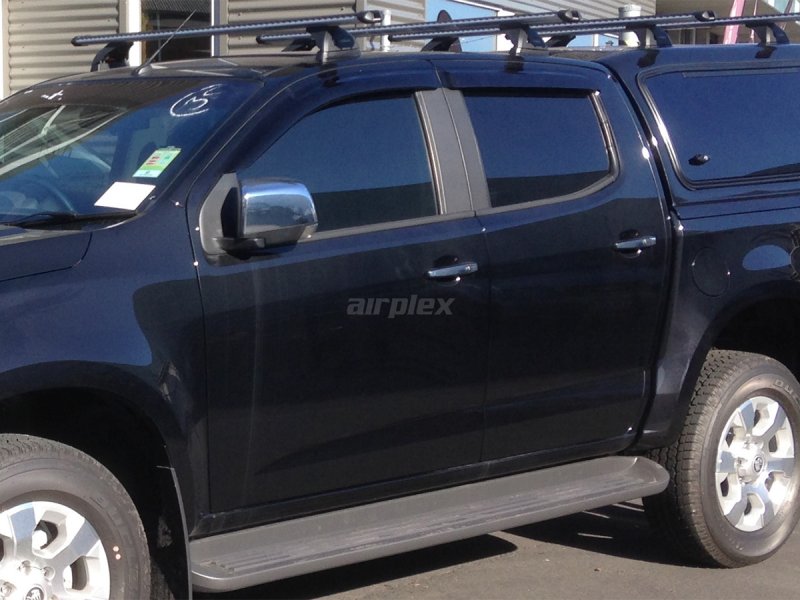 Windabweiser-Satz (4-teilig) vorn und hinten Isuzu D-Max 2012–2020, Klebemontage — Airplex