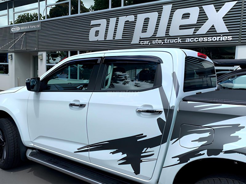 Jeu 4 déflecteurs vitre vorn und hinten Isuzu Dmax N57 N60 2020+ — Airplex