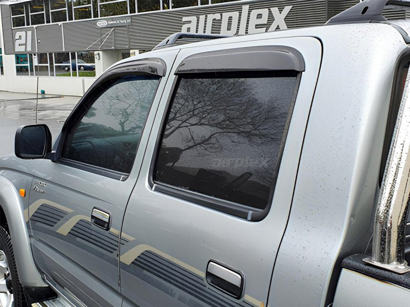Windabweiser-Satz (4-teilig) vorn und hinten Toyota Hilux 1998–2004 Doppelkabine, Klebemontage — Airplex