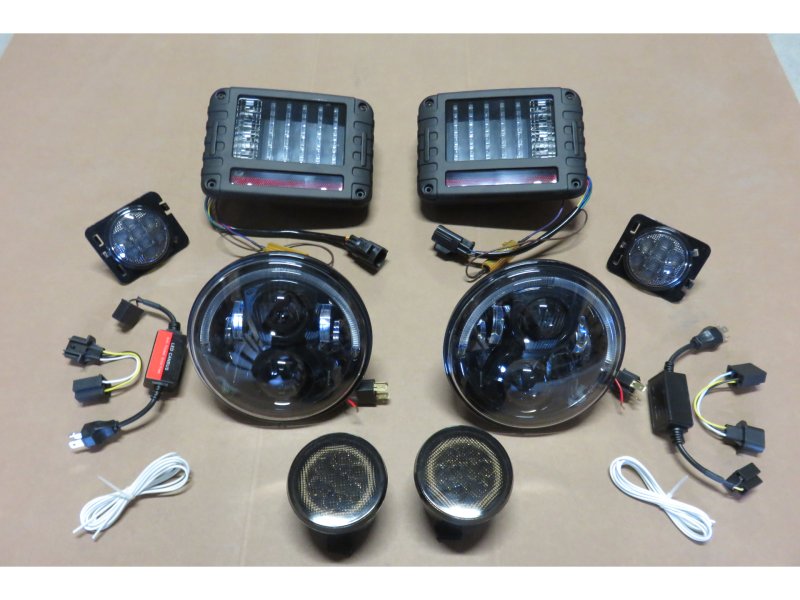 Pack feux complet cristal leds fumé für Jeep Wrangler JK — DTC Parts