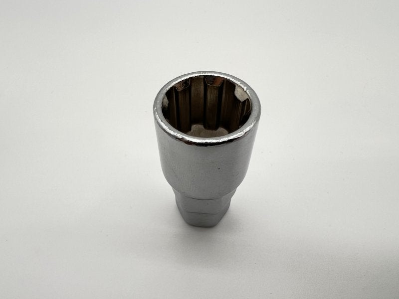 Radbolzen abschließbar verchromt 14×150, Konus 60° (4er-Set)