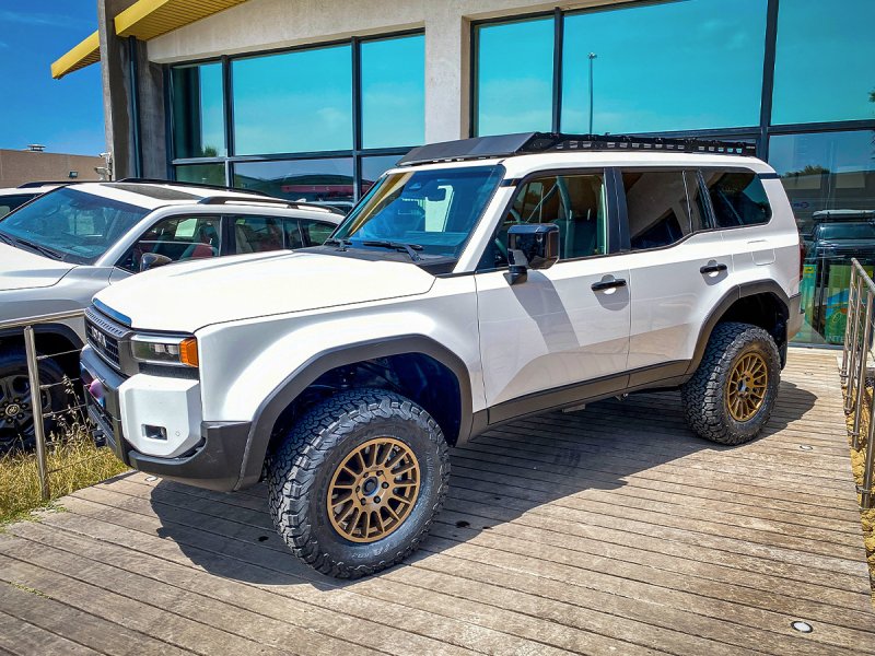Střešní nosič Kit low profile Reconn 2413x1219mm pro Land Cruiser 250 GDJ250 Rhino Rack — Rhino Rack