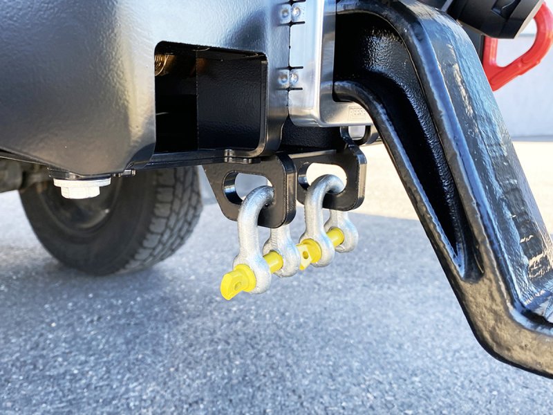 Anhängerkupplung Toyota Hilux Revo (50-mm-Vierkant integriert)