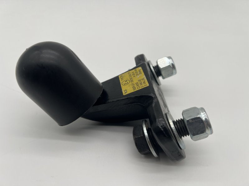 Boule attelage 3.5T deux trous entraxe 90mm — DTC Parts